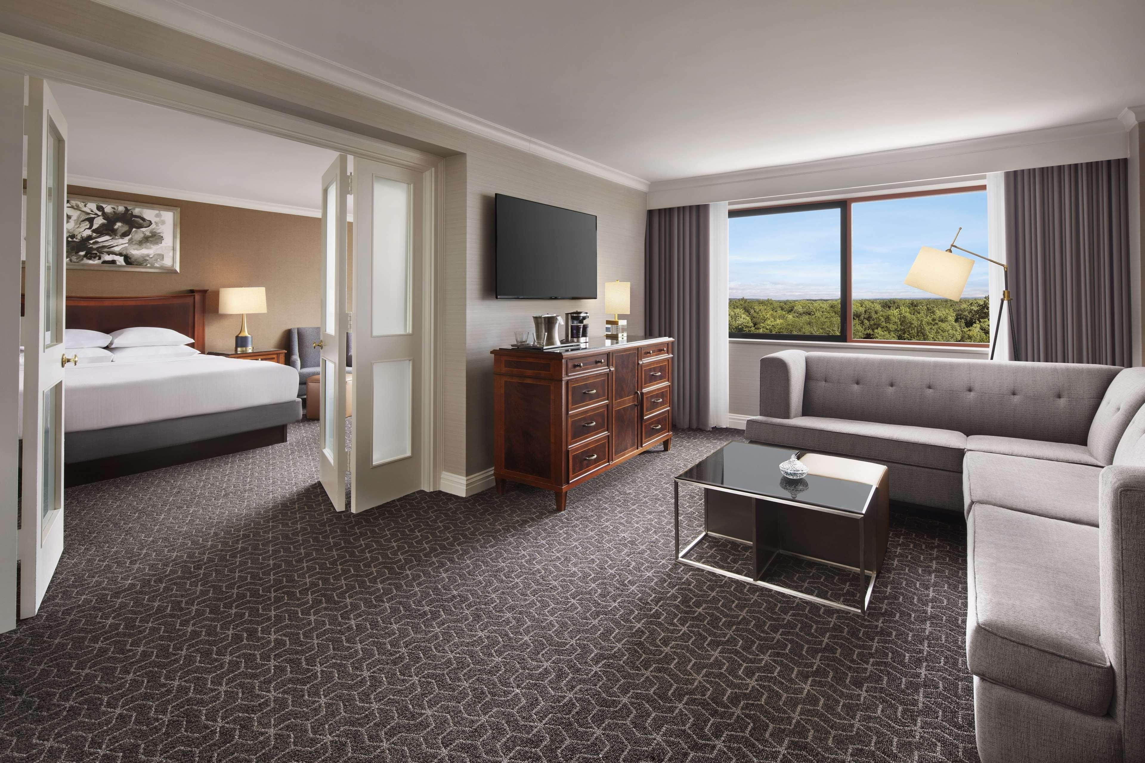 Готель Hilton Short Hills Екстер'єр фото